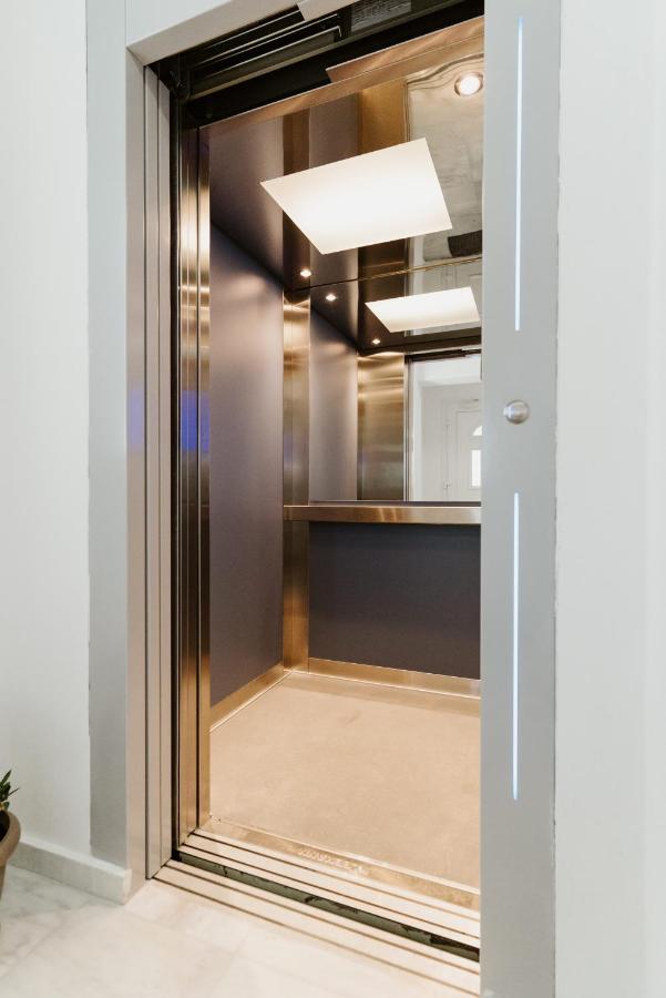 Nea Kallikrateia Blue And White Luxury Suites المظهر الخارجي الصورة