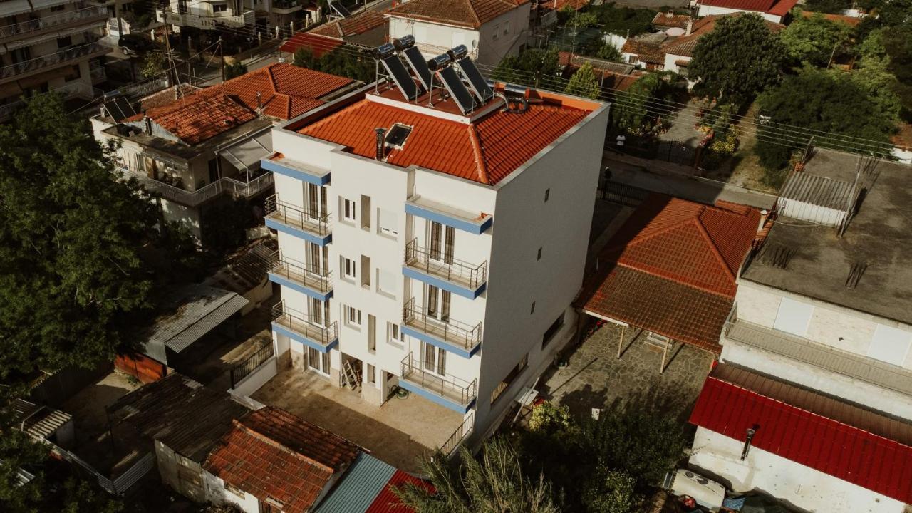 Nea Kallikrateia Blue And White Luxury Suites المظهر الخارجي الصورة