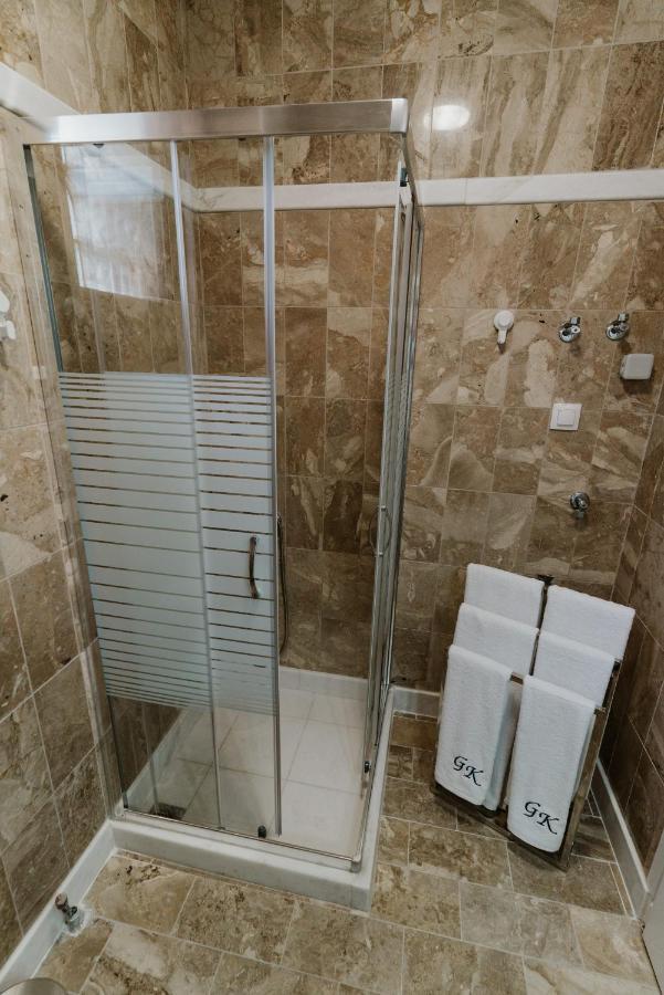 Nea Kallikrateia Blue And White Luxury Suites المظهر الخارجي الصورة